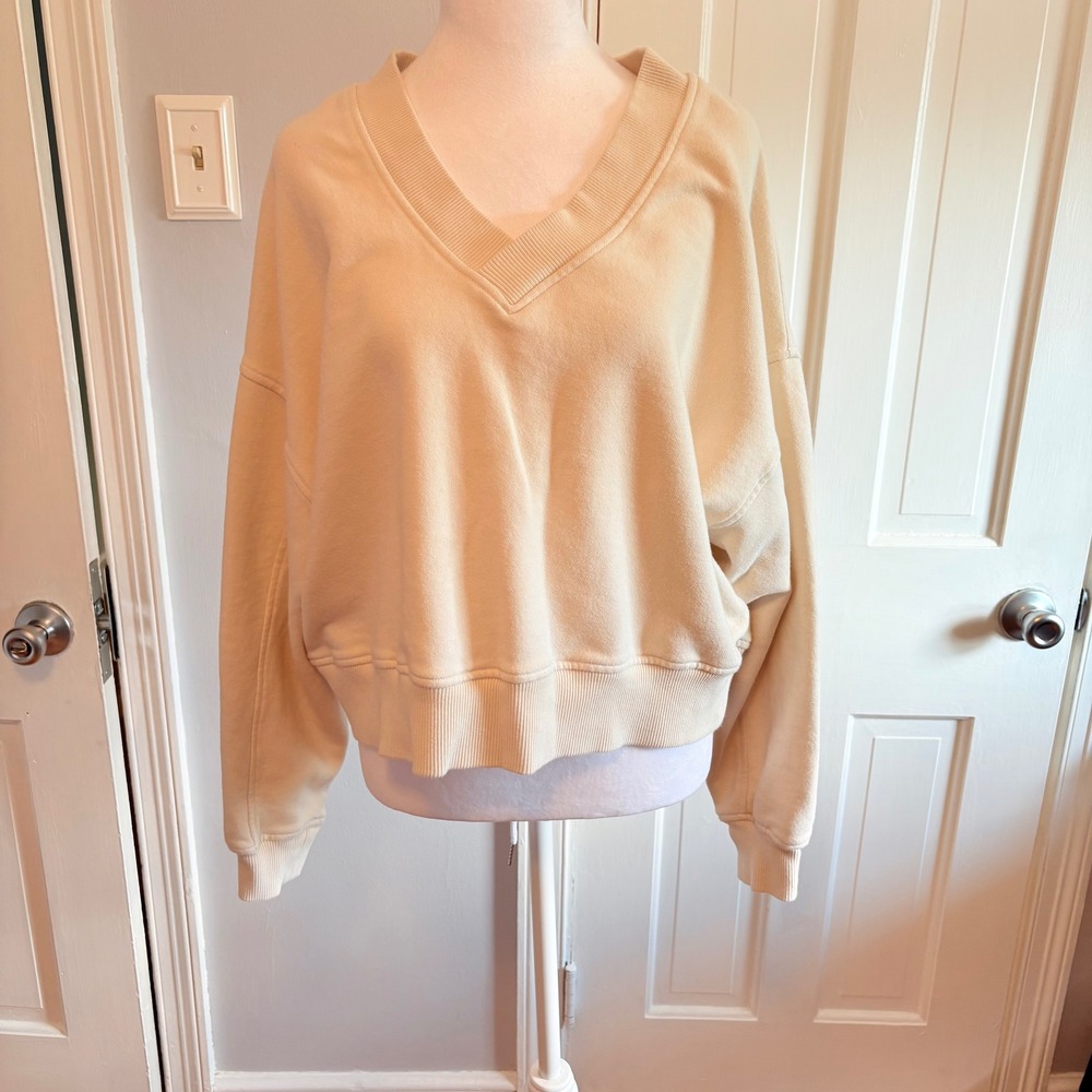 Aerie Womens Medium Sweatshirt Cream V-Neck Oversized Pullover